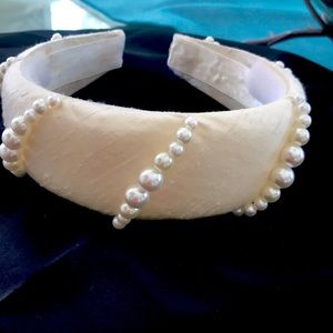 Hairpiece headband